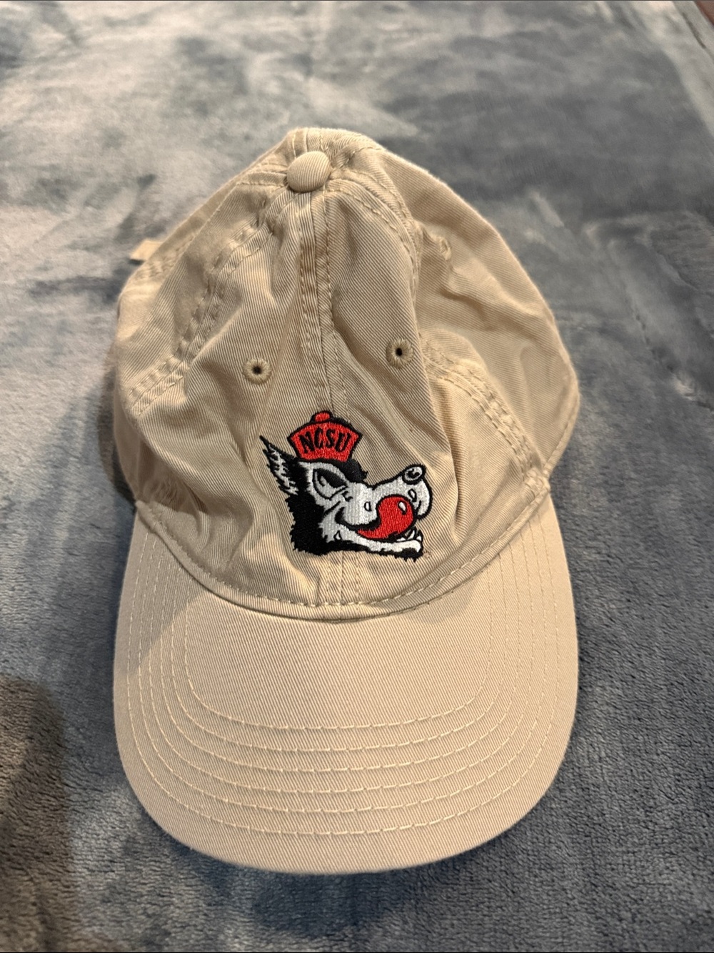 North Caroline State Slobbering Wolf Logo Baseball Cap